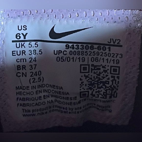 Nike Revolution 4 Womens Size 7.5 (6Y) Running Shoes Tea Berry/Metallic Gold - Picture 8 of 8